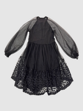 Carrega la imatge al visualitzador de galeries, PLEATED TULLE DRESS
